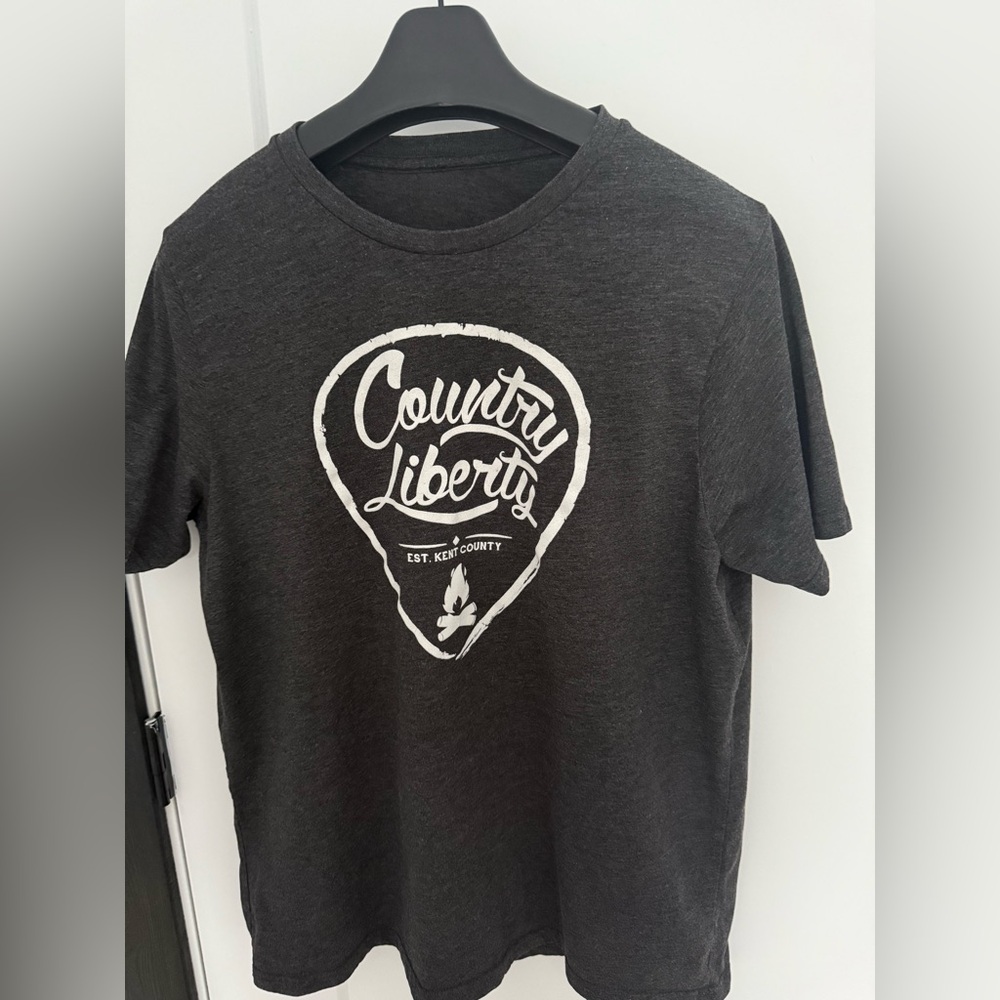 Men's Country Liberty Charcoal Grey T-Shirt Size Large
